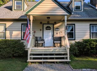 6807 Ark Rd, Gloucester, VA 23061