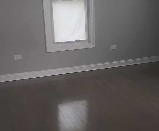 4th image of 11543 S Vincennes Ave