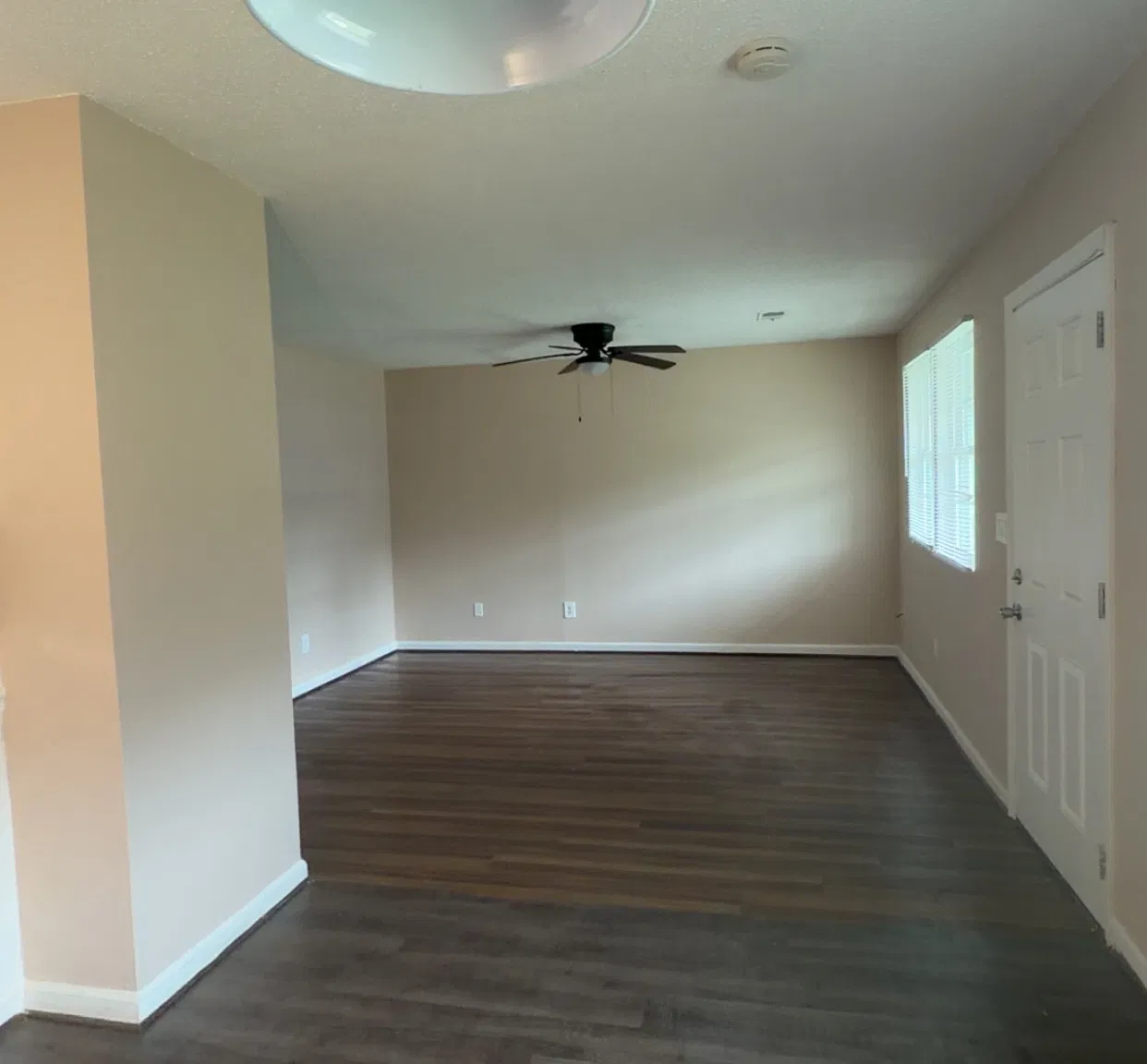 2 bed, 950 sqft, $1,000 — Photo 2