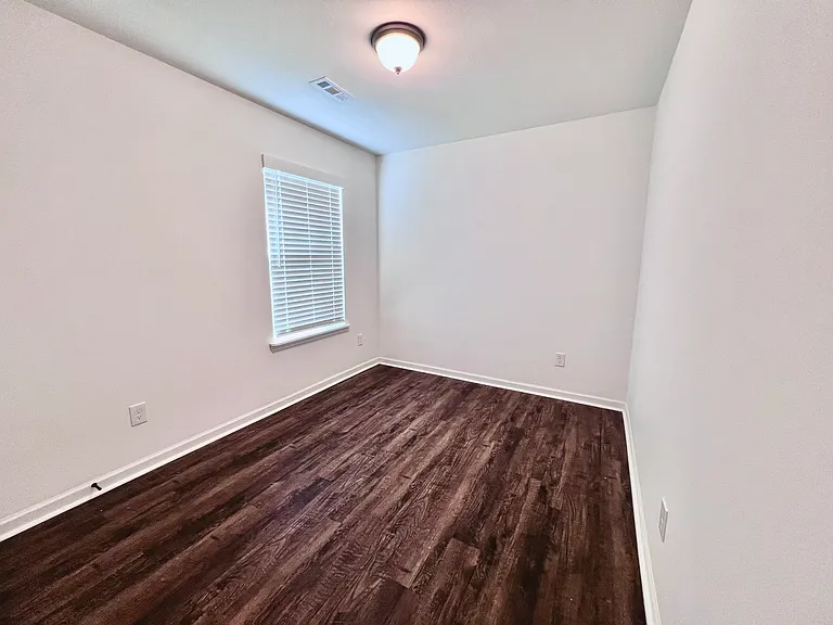 311 Alex Jordan Dr — Photo 9