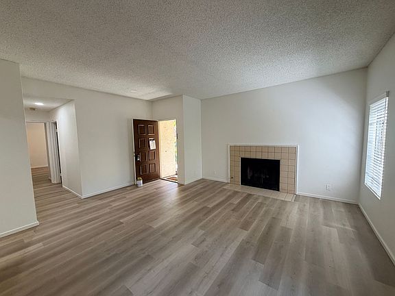 2nd image of 2040 Donovan Ct