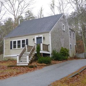 68 Deerfield Rd, Mashpee, MA, 02649