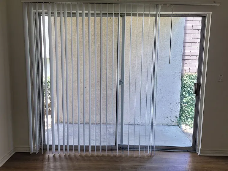 100 - Kimberly Apartments — Photo 10