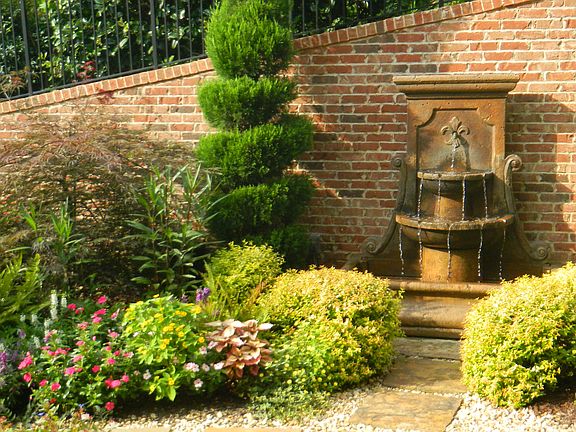 Garden fountain
