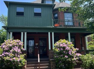 402 Sigourney St, Hartford, CT 06112