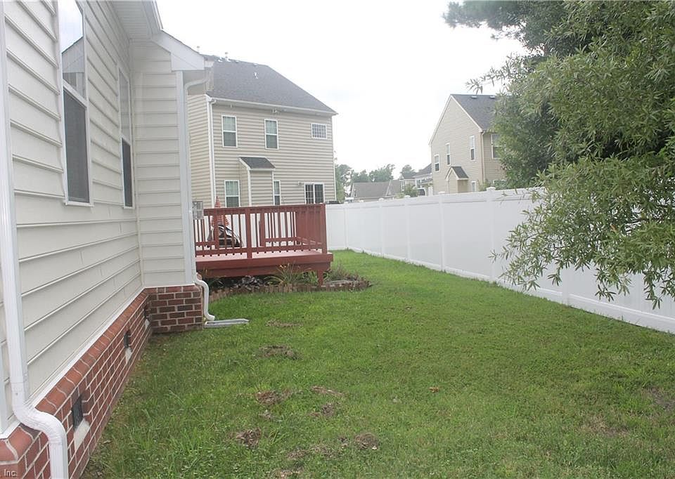 717 Creekwood Dr, Chesapeake, VA 23323 MLS 10488213 Zillow