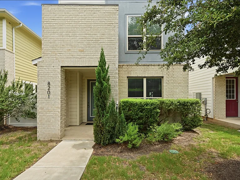 8201 Frida Bnd — Photo 5