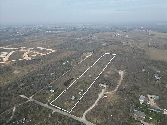 4th image of 194A McDowell Rd