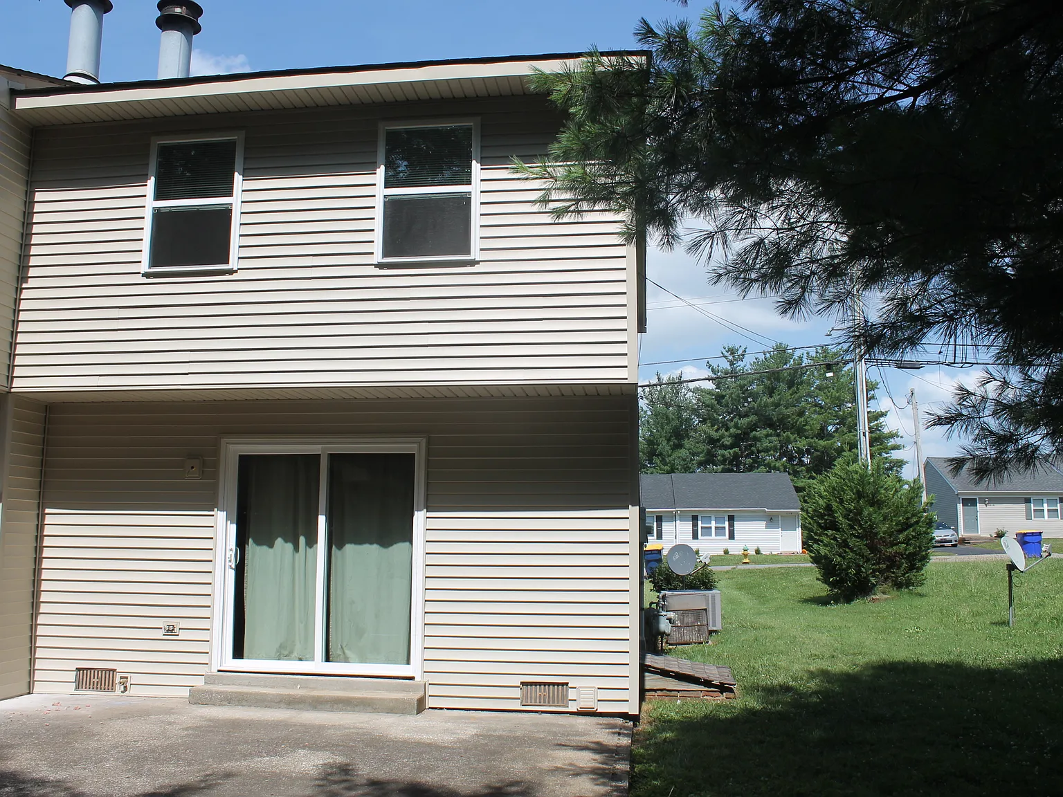 Potter Ave, Bowling Green — Photo 2