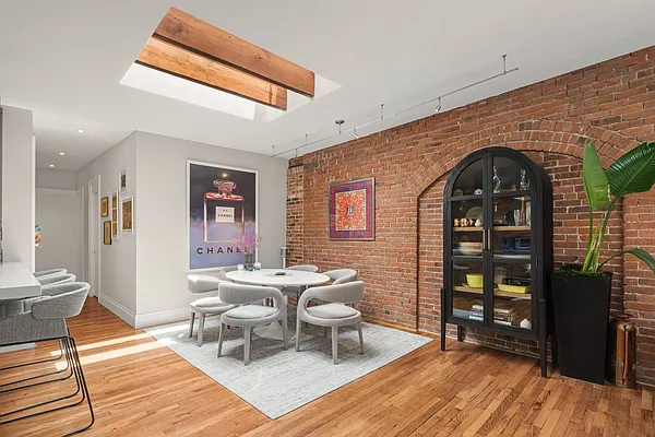 Rented by Douglas Elliman | media 23