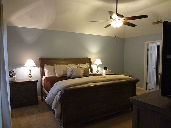 5th image of 203 Chariss Glen Dr
