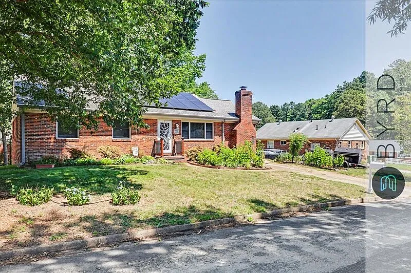 3 bed, 2.5 bath, 1503 sqft, $2,149 — Photo 3