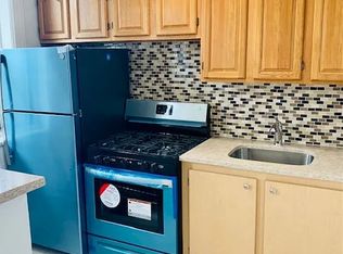 583A Macon St #3, Brooklyn, NY 11233