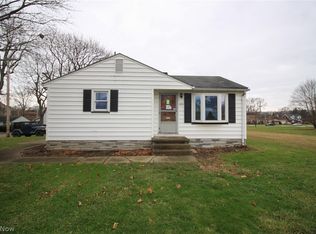 1551 Kearney St, Niles, OH 44446