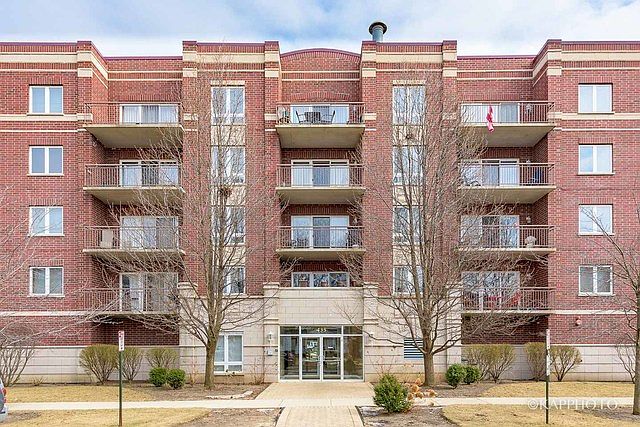 1st image of 435 Alles St Unit 203