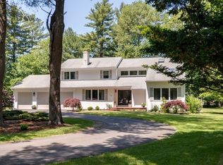 79 Indian Wind Dr, Scituate, MA 02066