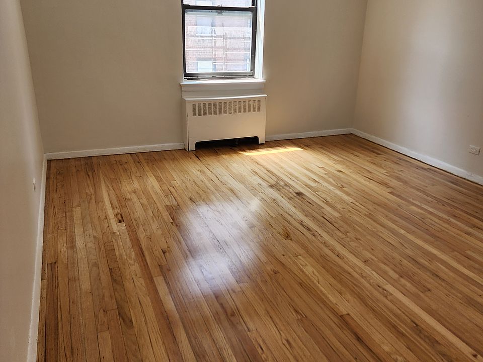 2nd image of 6537 99th St