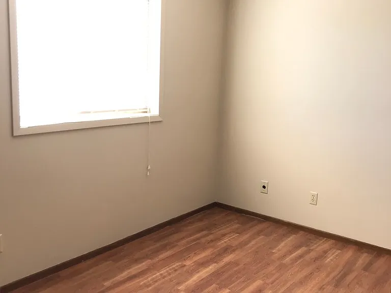 Cedarcrest — Photo 15