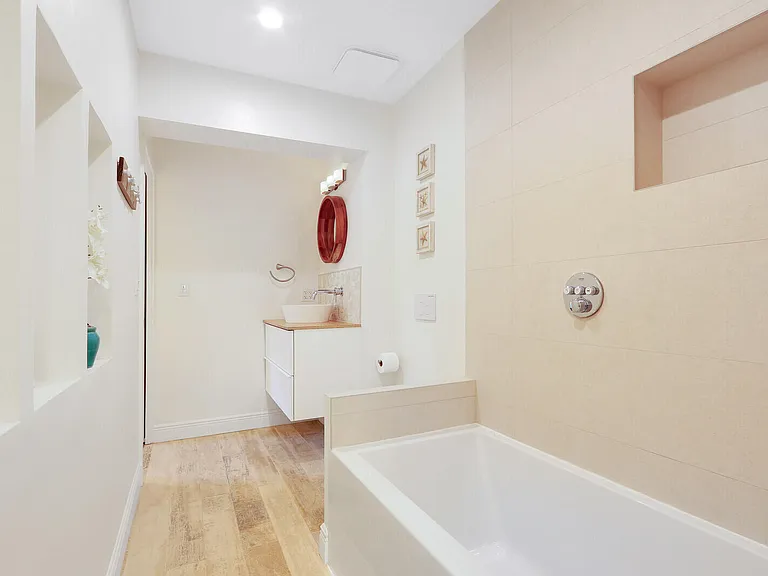 721 N Lakeside Dr — Photo 25