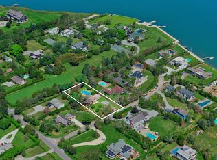 10 Cox Curve Rd, Westhampton Beach, NY 11978