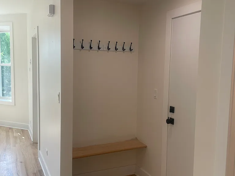 4135 N Monticello Ave #2 — Photo 8