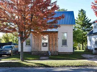 48 Bridge St, Petoskey, MI 49770