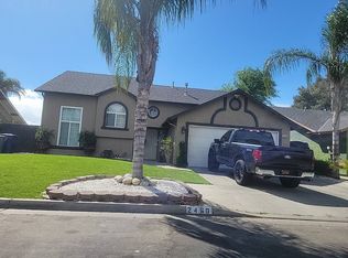 2460 S Garden Ave, Fresno, CA 93725