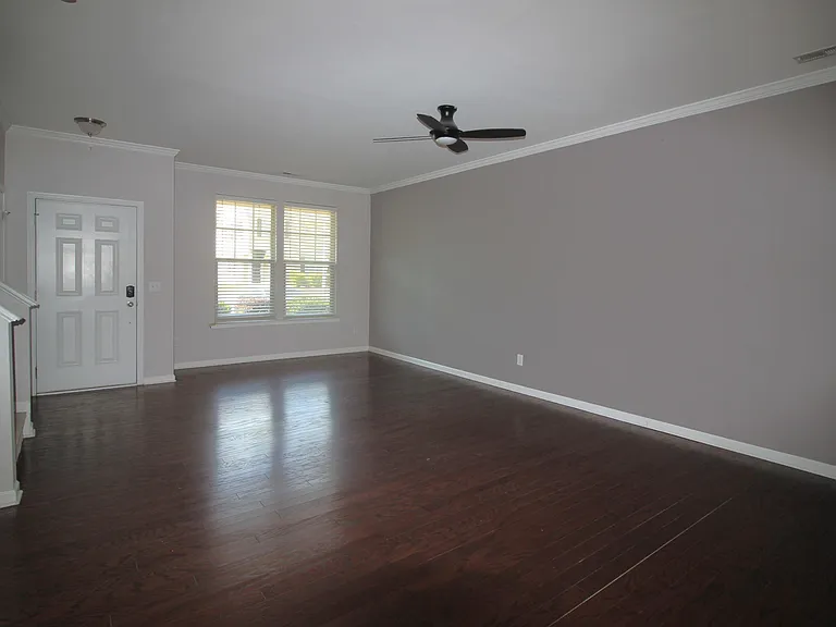 4436 Iyar Way — Photo 3