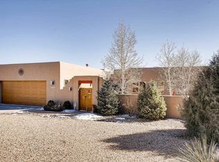 2904 Governor Mabry Ct, Santa Fe, NM 87505