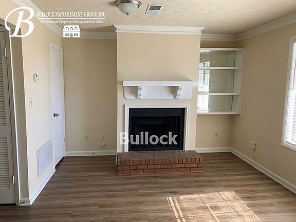 2nd image of 3264 Highpoint Ct