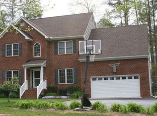 10471 Centennial Rd, Disputanta, VA 23842