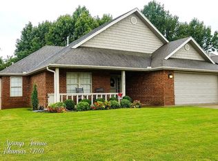 3273 Indian Springs Ave, Springdale, AR 72762