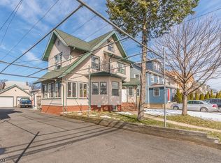 844 Kilsyth Rd, Elizabeth, NJ 07208