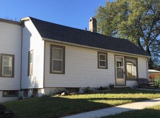 409 Maple St, Louisville, NE 68037