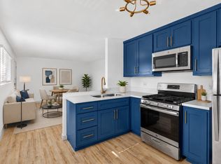 921 Alamitos Ave APT 8, Long Beach, CA 90813