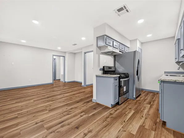 3102 Knotty Oaks Trl, Houston, TX 77045