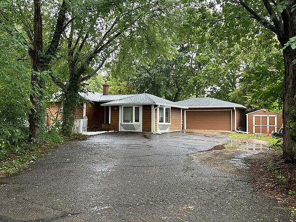2nd image of 3409 W 98th St