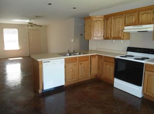 335 Old Corinth Rd, Petal, MS 39465