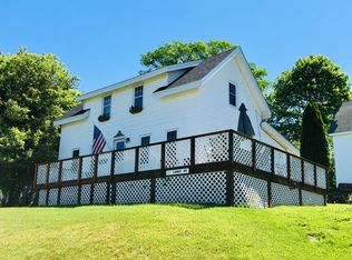 13 Lower Rd, Orrs Island, ME 04066