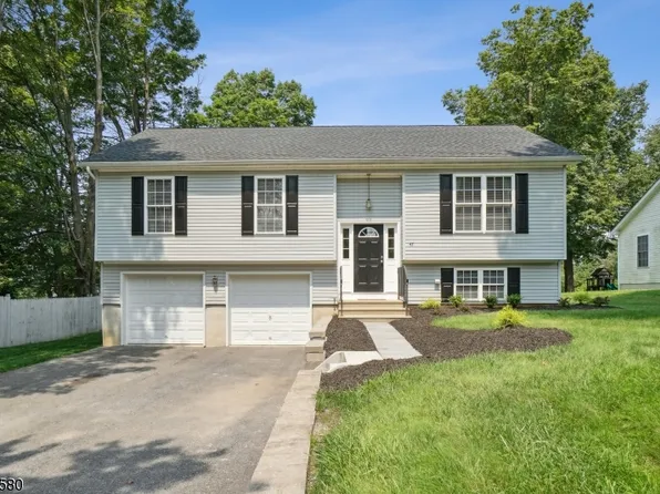 47 Scranton Pkwy, Oxford Twp., NJ 07863