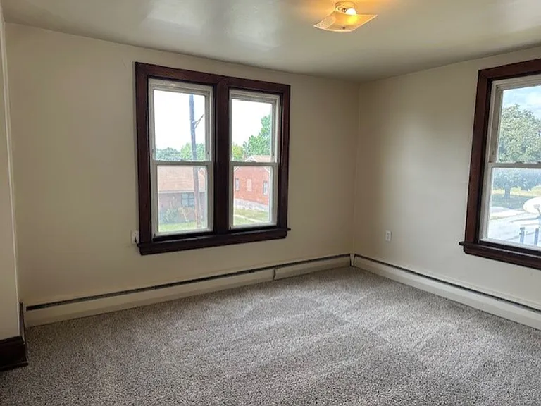 154 E Conestoga St — Photo 11