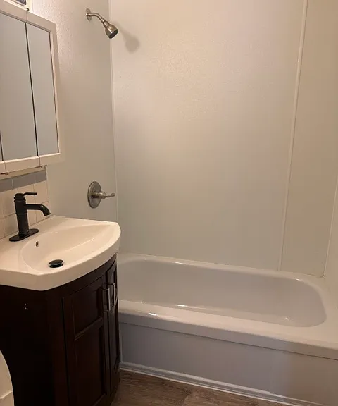 265 Laurel St #4B — Photo 13