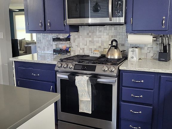5th image of 4072 Laukus Ln