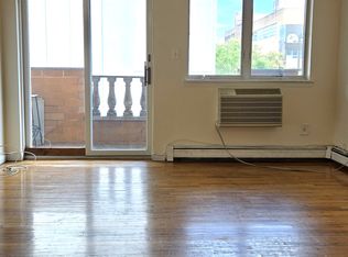 29-17 31st Ave #3R, Astoria, NY 11102