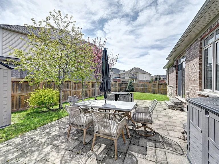 219 Falconridge Dr — Photo 44
