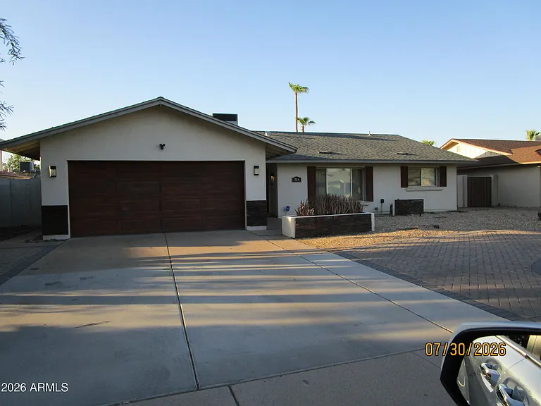 1316 E Donner Dr — Photo 27