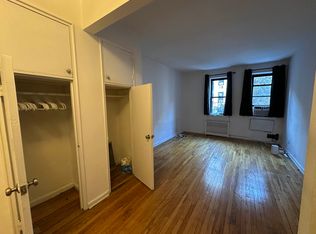 308 E 90th St APT 3D, New York, NY 10128