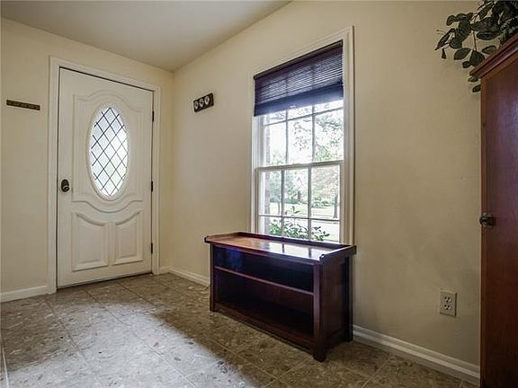 4th image of 1619 Hollywood Ave
