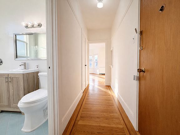 5th image of 3421-3425 23rd St #33
