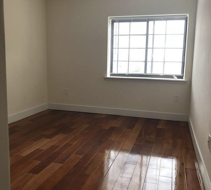 2nd image of 1208 27th Ave #2